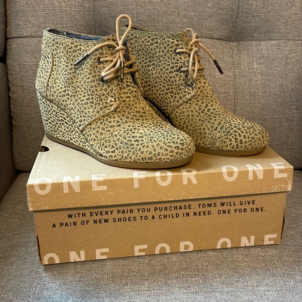 TOMS ankle wedge booties. Leopard print! Only worn a few times.